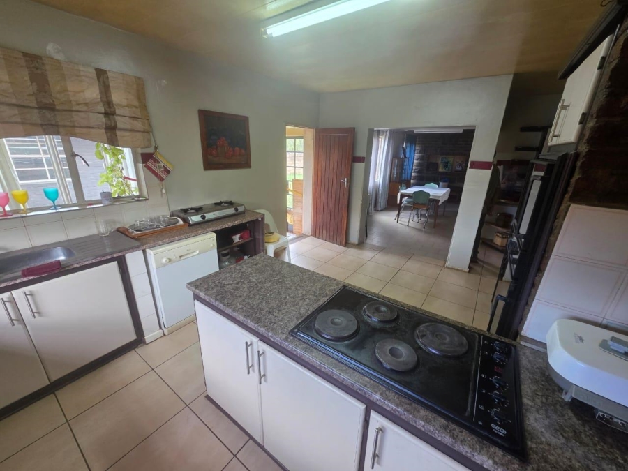 4 Bedroom Property for Sale in Roodepan Northern Cape